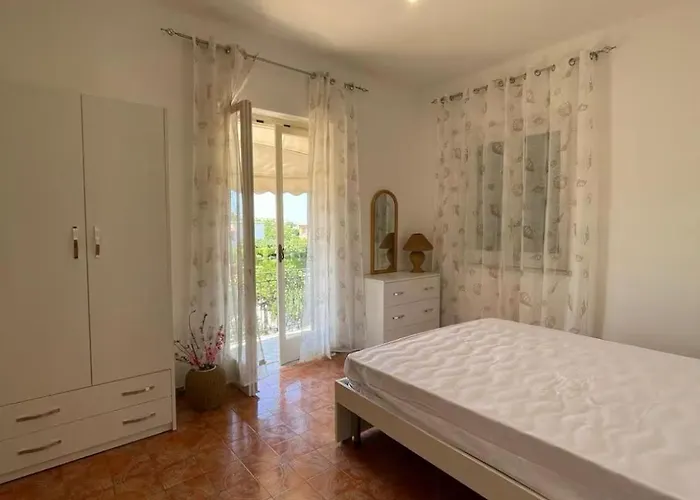 Dimora Del *