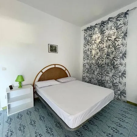 Dimora Del Apartment